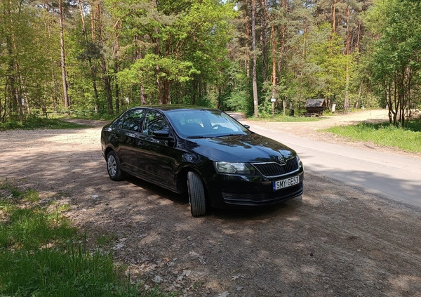 Skoda RAPID cena 38900 przebieg: 144000, rok produkcji 2019 z Koziegłowy małe 121